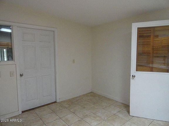 4th image of 109 E YUMA Street