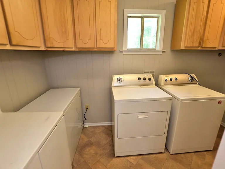 626 Woodland Ave — Photo 16