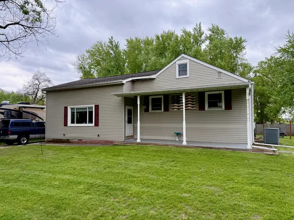 15427 W 160 N, Medaryville, IN 47957