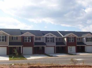 124 Avalon Dr, Calhoun, GA 30701