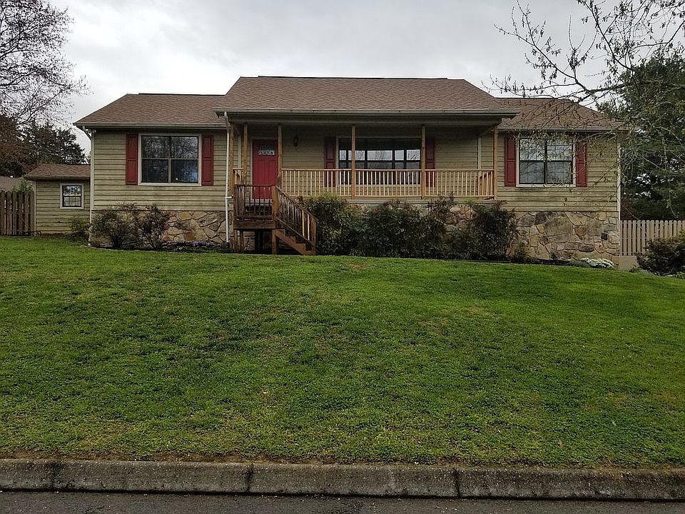 1st image of 2321 Windcastle Ln