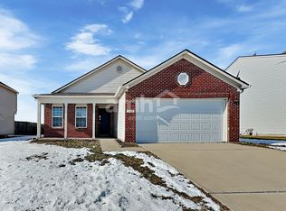 2662 Monarchy Ln, Greenwood, IN 46143