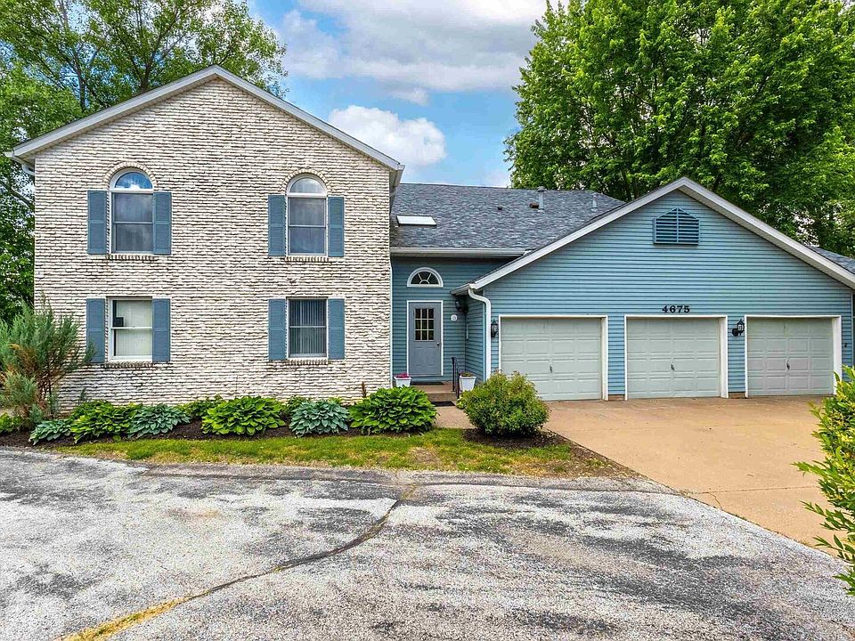 1st image of 4675 Kynnelworth Dr APT 304