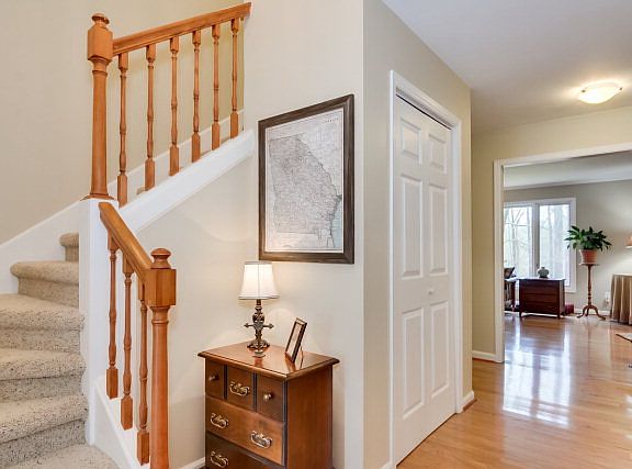 4th image of 4356 Deerwood Ln W