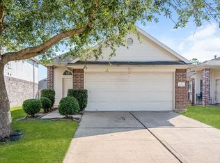 6738 Windy River Ln, Katy, TX 77449