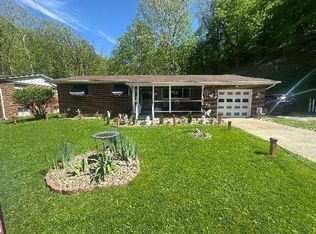 345 Goodwill Rd, Huntington, WV 25704