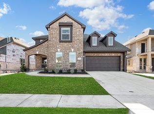 370 Winterwood Dr, Lavon, TX 75166