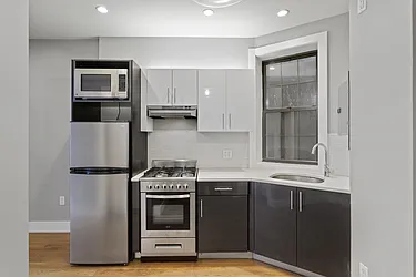 Rented by Safdie Realty Group