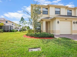 9858 E Villa Cir, Vero Beach, FL 32966