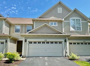 624 Amherst Dr, Sycamore, IL 60178