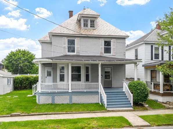 130 N 4th Avenue, Mechanicville, NY 12118