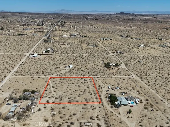 760 Carmel St #28, Joshua Tree, CA 92252