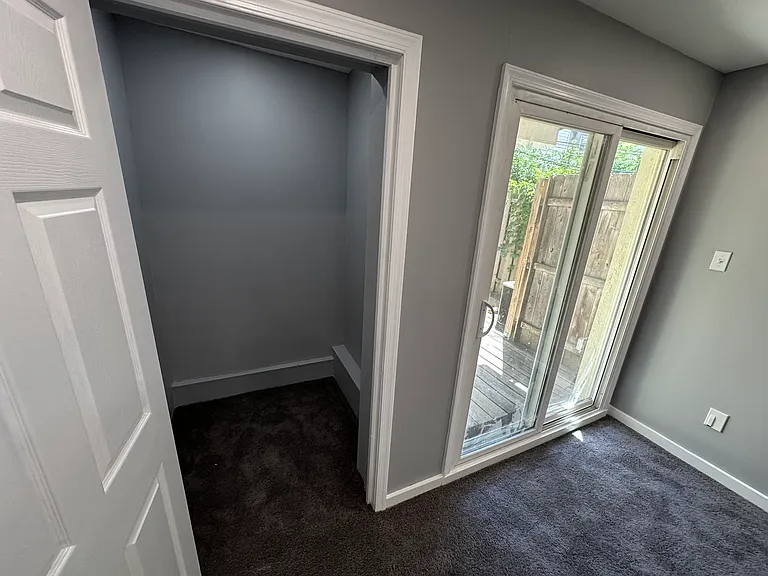 2110-12 South St #21102 — Photo 9