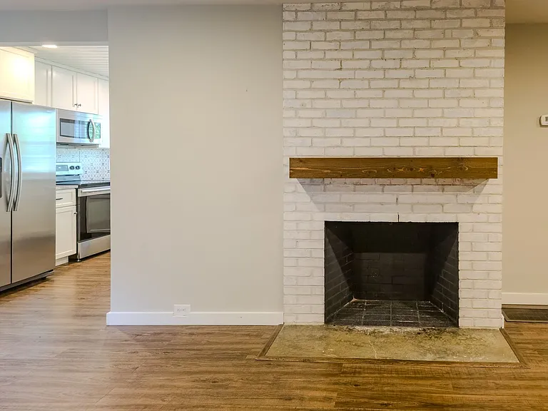 431 East Dr — Photo 22