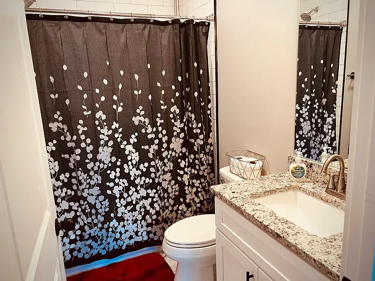 26 Doyle St #203 — Photo 5