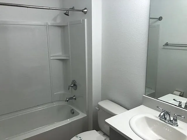 5030 Vellacito Way — Photo 6