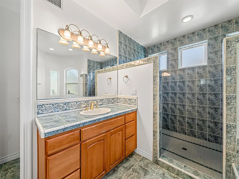 3377 Calle Margarita — Photo 27