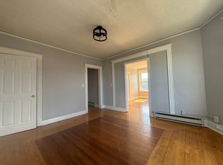 218D2 West St #D2, Bristol, CT 06010
