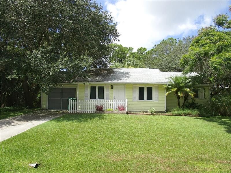 1st image of 1133 Lotus St