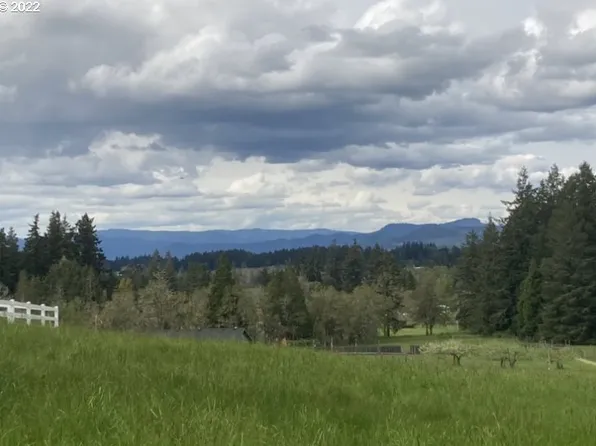 Lazy E Way, Creswell, OR 97426