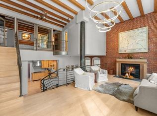 8 Newcomb St APT 4, Boston, MA 02118