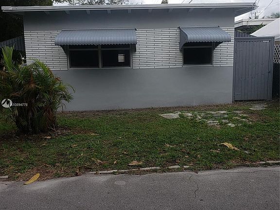 3rd image of 2304 NE 135th Ln #1