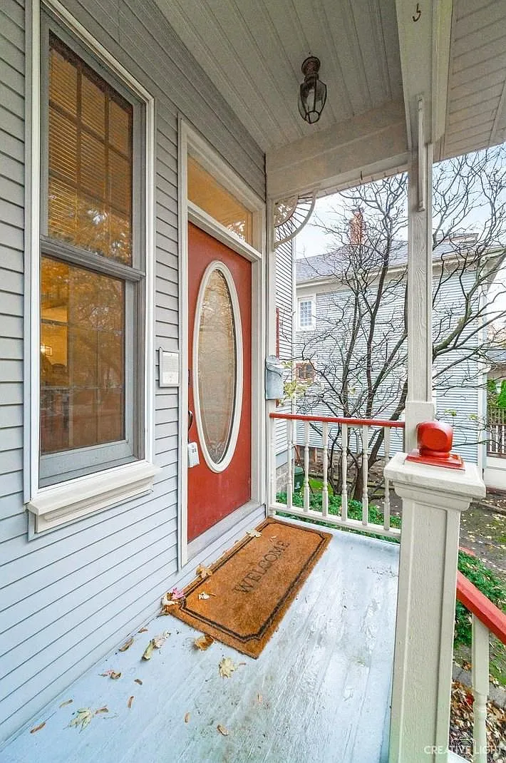 3 bed, 2.5 bath, 1934 sqft, $3,750 — Photo 3