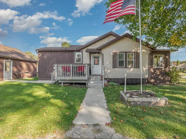 1001 Division St, La Porte, IN 46350