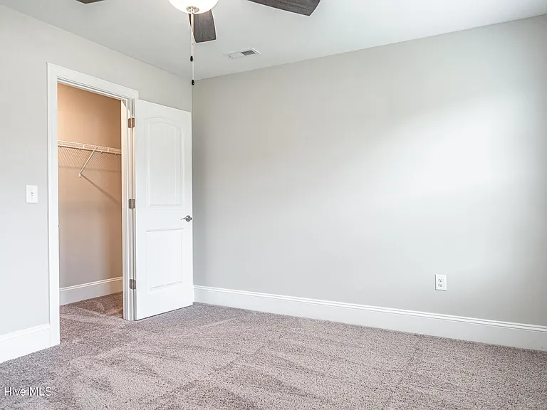 315 Mashie Ct — Photo 45