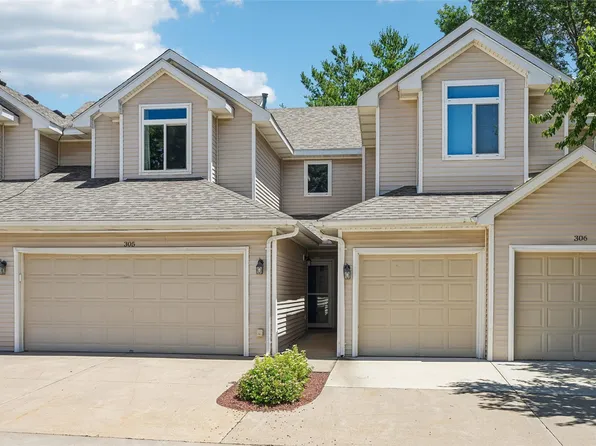6800 Ashworth Rd Unit 305, West Des Moines, IA 50266