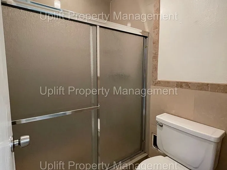 6811 Alvarado Rd #8 — Photo 12