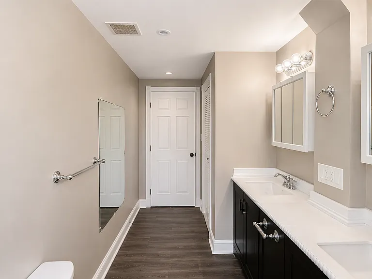 42 Clinton St #2 — Photo 6
