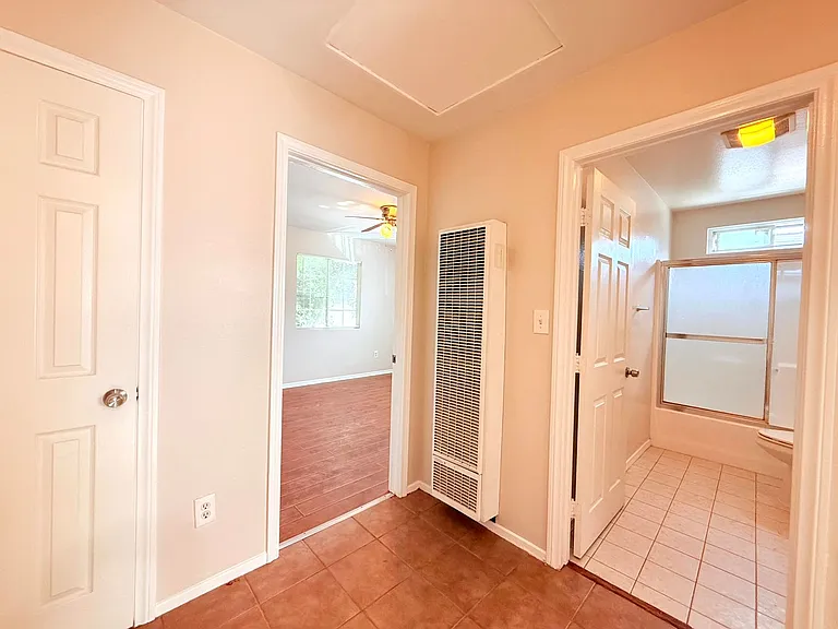 4826 Mascot St. — Photo 12