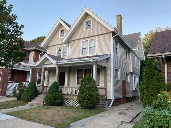 921 Villa STREET, Racine, WI 53403