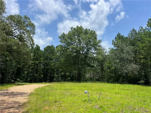 4677 Highway 8, Bentley, LA 71407