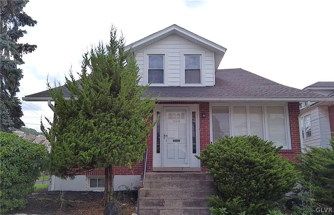 524 S Bergen St photo 1