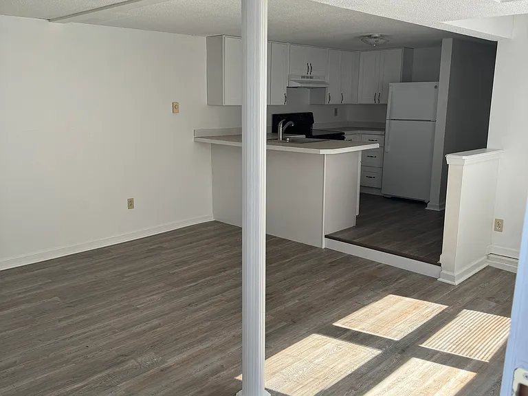 1823 Boston Post Rd #3 — Photo 2