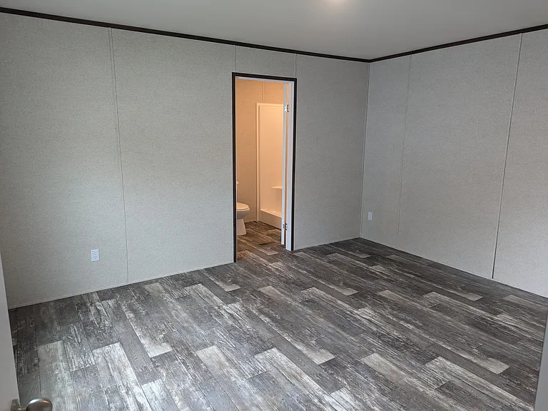 2187 S Brabant #33 — Photo 6
