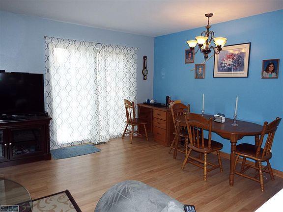 5th image of 39497 Heatherheath Dr