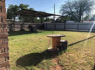 402 SW 16th St, Seminole, TX 79360