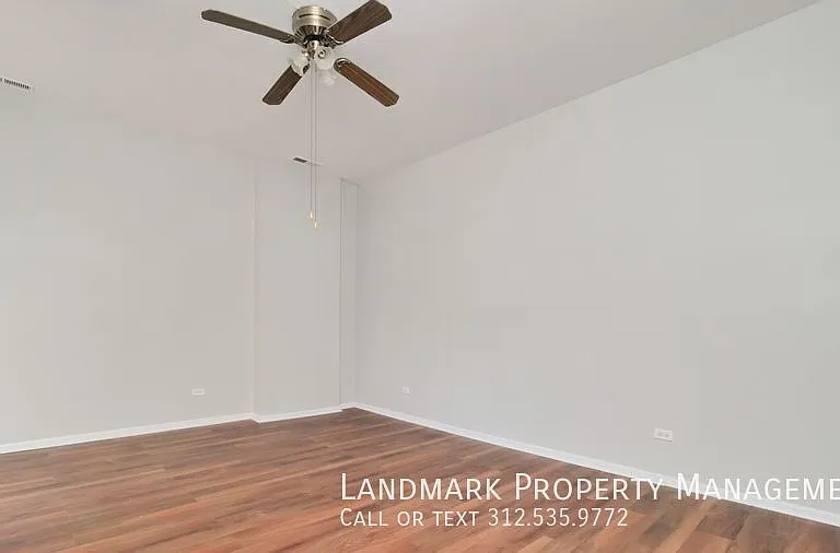 4537 S King Dr #3 — Photo 13