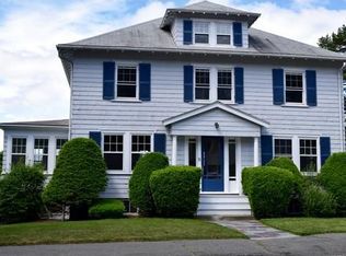 70 Bay View Dr, Swampscott, MA 01907