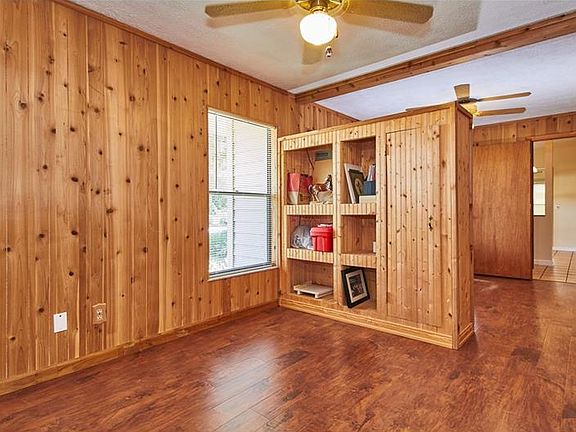 4th image of 18308 Swan Lake Dr