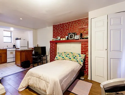 Sold by DavidWest Properties | media 5