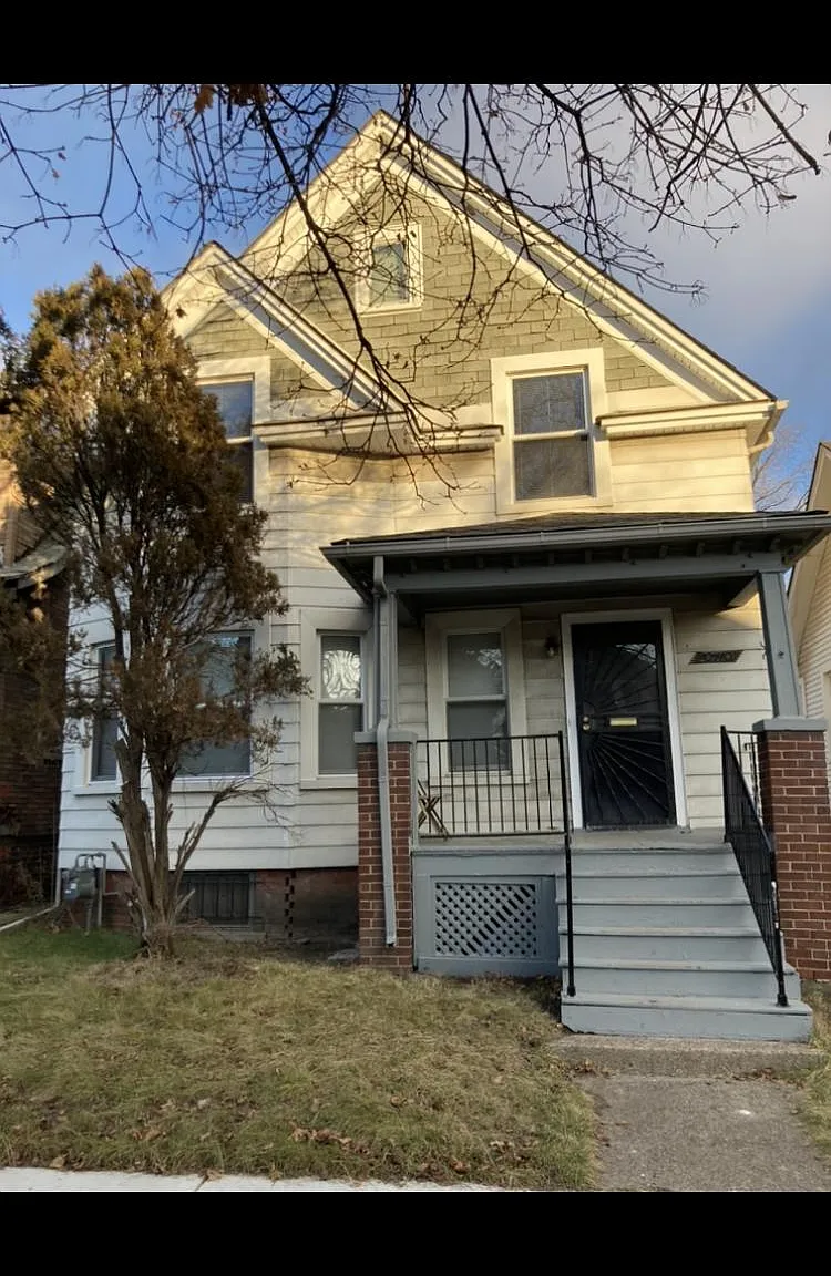 10410 American St — Photo 1
