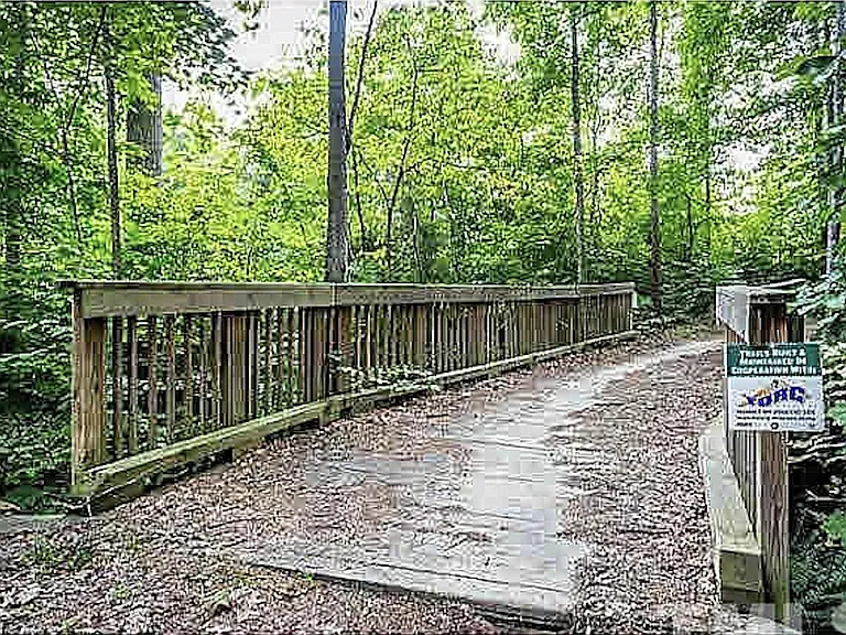 675 Great Ridge Pkwy — Photo 43