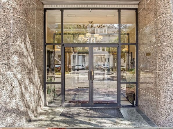 311 W Ashley St APT 1502