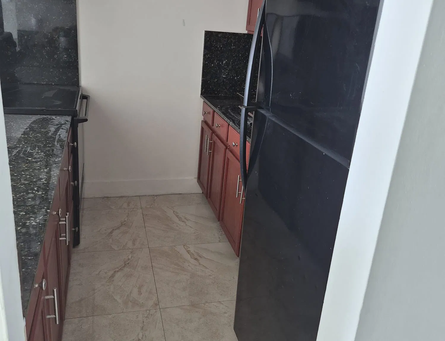 1 bed, 1.5 bath, 1076 sqft, $2,200 — Photo 4