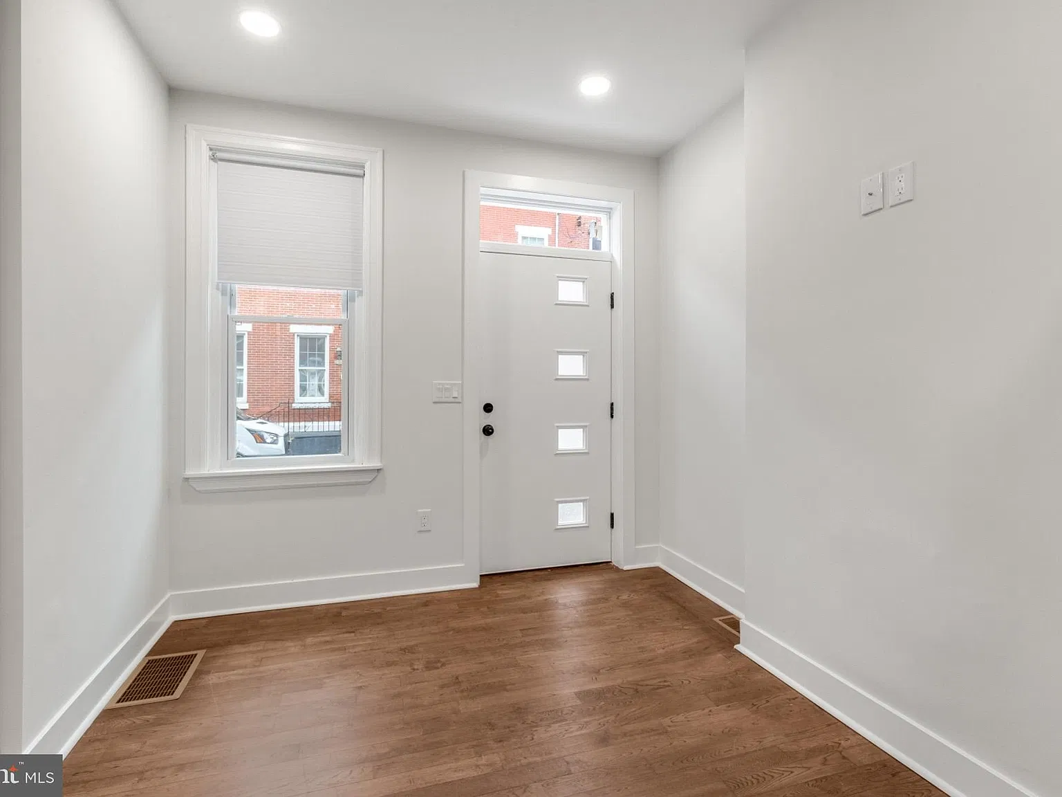 1 bed, 2.0 bath, 1334 sqft, $1,650 — Photo 4