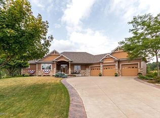 31653 Chestnut Ct, Lake City, MN 55041